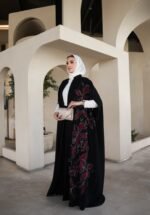 كاب كريب كوري بتطريز يدوي شك احمر