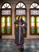 قفطان مخمل بتطريز قصب كامل وكلف مغربية يدوية - الصورة 4