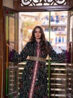 قفطان مخمل بتطريز قصب كامل وكلف مغربية يدوية