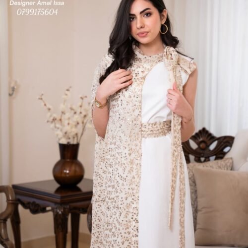 عباية بتصميم حصري مميز