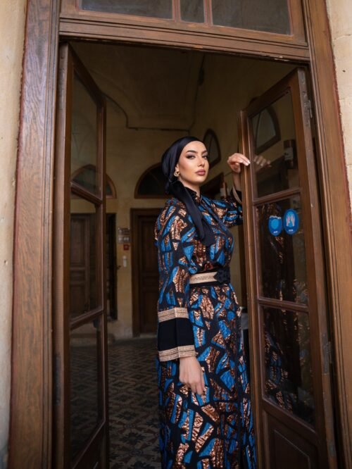 ⁦قفطان الأزرق الملكي⁩ - الصورة ⁦3⁩